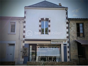 maison de bourg à la vente -   85530  LA BRUFFIERE, surface 149 m2 vente maison de bourg - UBI473984507